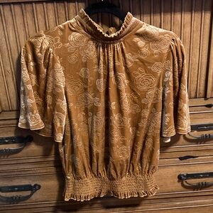 VOY Golden Velvet florals Flutter sleeve tie-back top